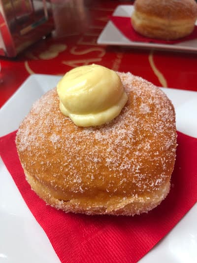 Custard Bombolone